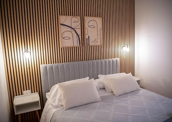 Welcoming Vatican Garden - With Hot Hub Apartment